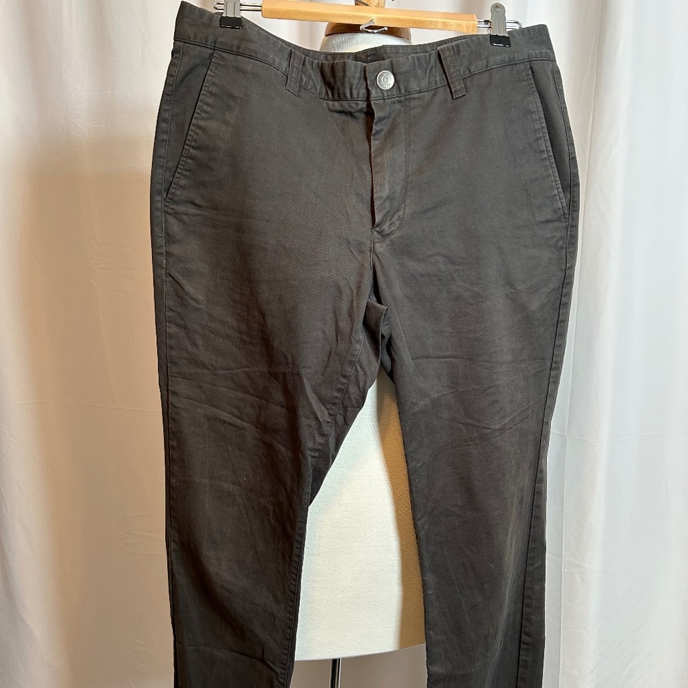 MEN'S BONOBOS SLIM FIT CHINO PANTS - SIZE 32/32